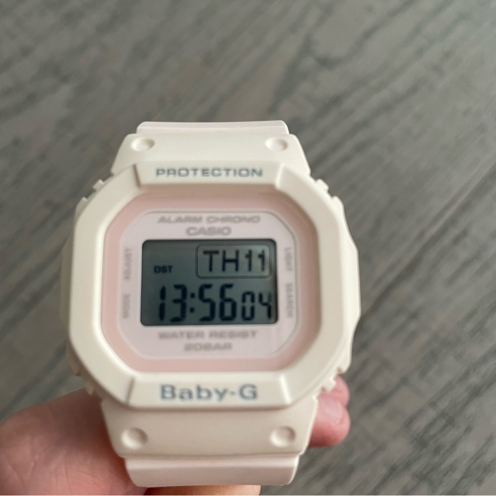 Casio Baby-G BGD-560 watch in light nude pink with new battery